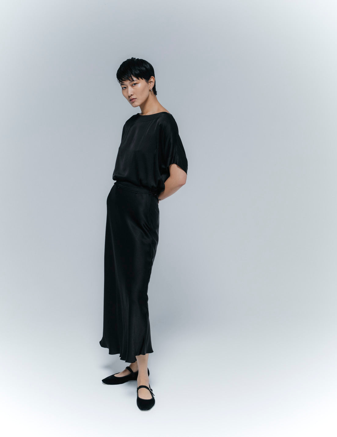 A LINE Black Midi Satin Skirt