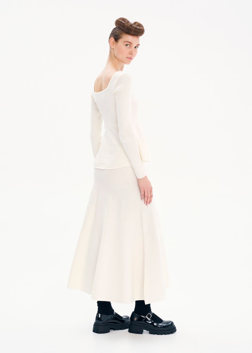 kourbela-charlotte-knit-skirt-off-white