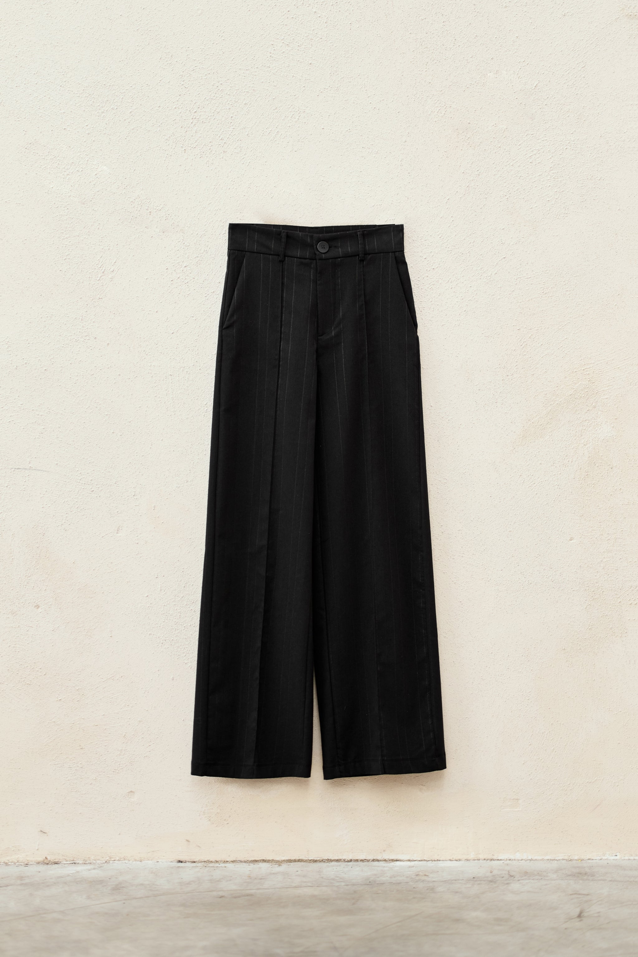 LUMINA Black High-waisted Trousers