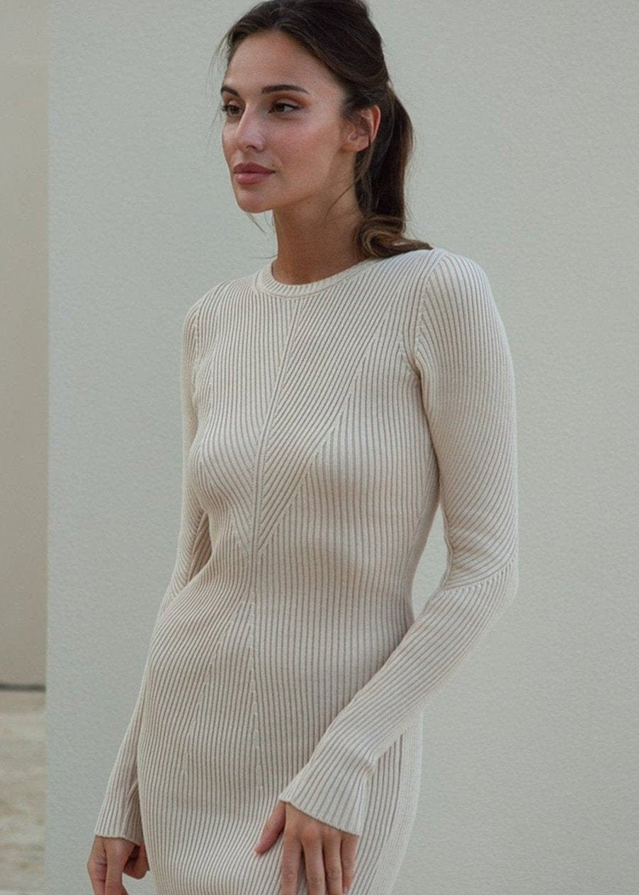 NENYA Long Sleeved Midi Lenght Knitted Cream Dress