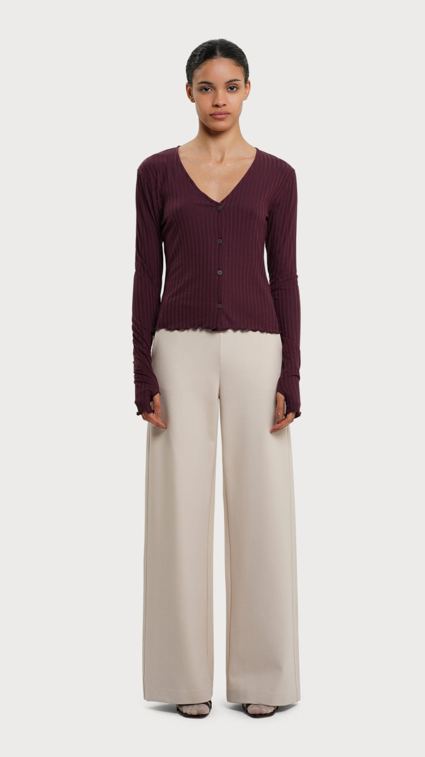 RESIDUS Beige high waist trousers with full length wide legs and side pockets