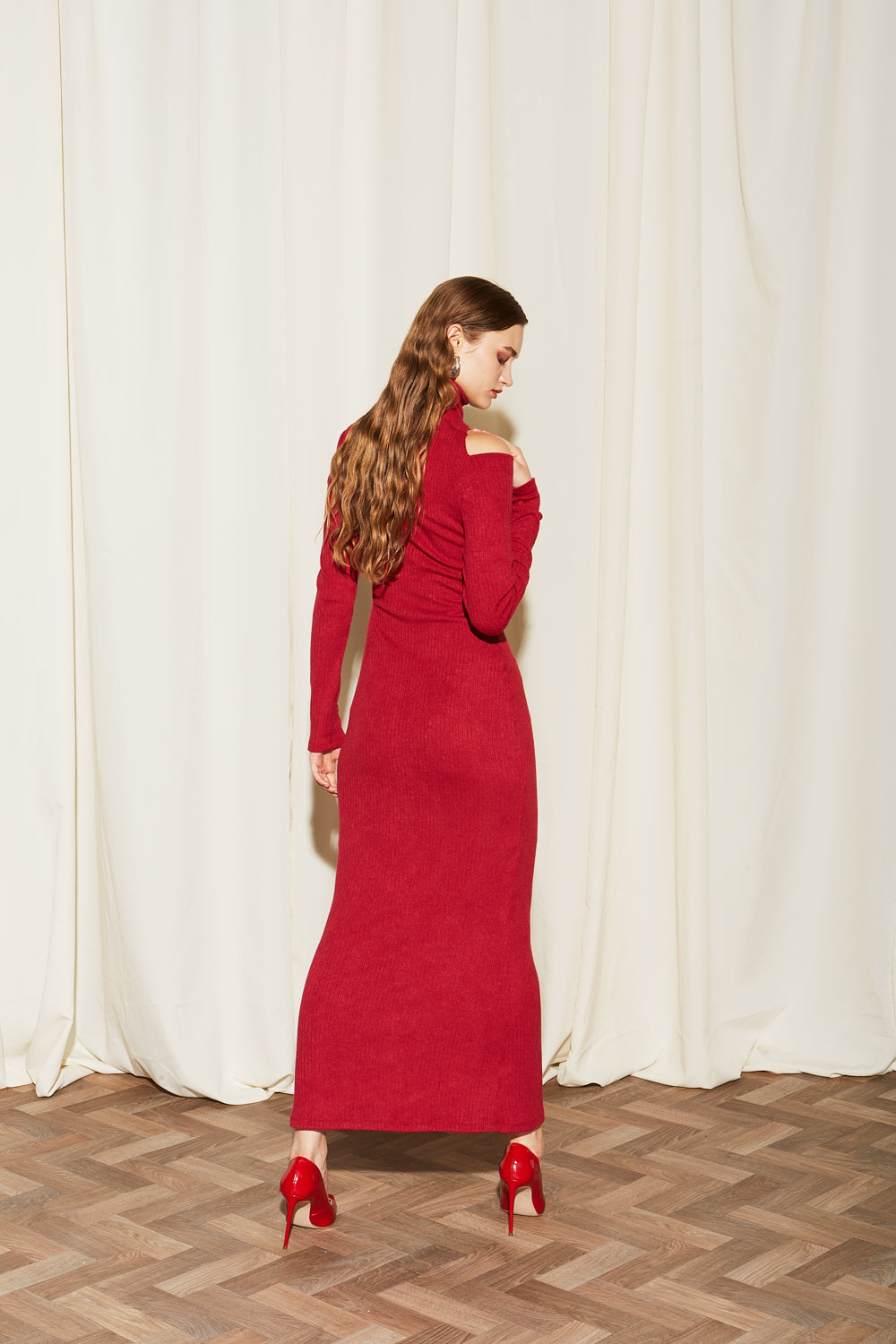 Ananke red midi dress back view