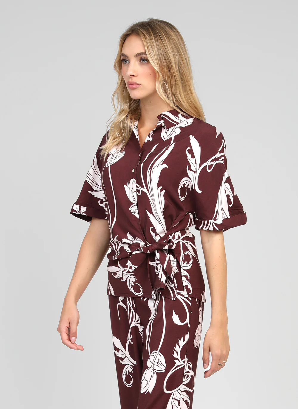 Bordeaux printed shirt side view