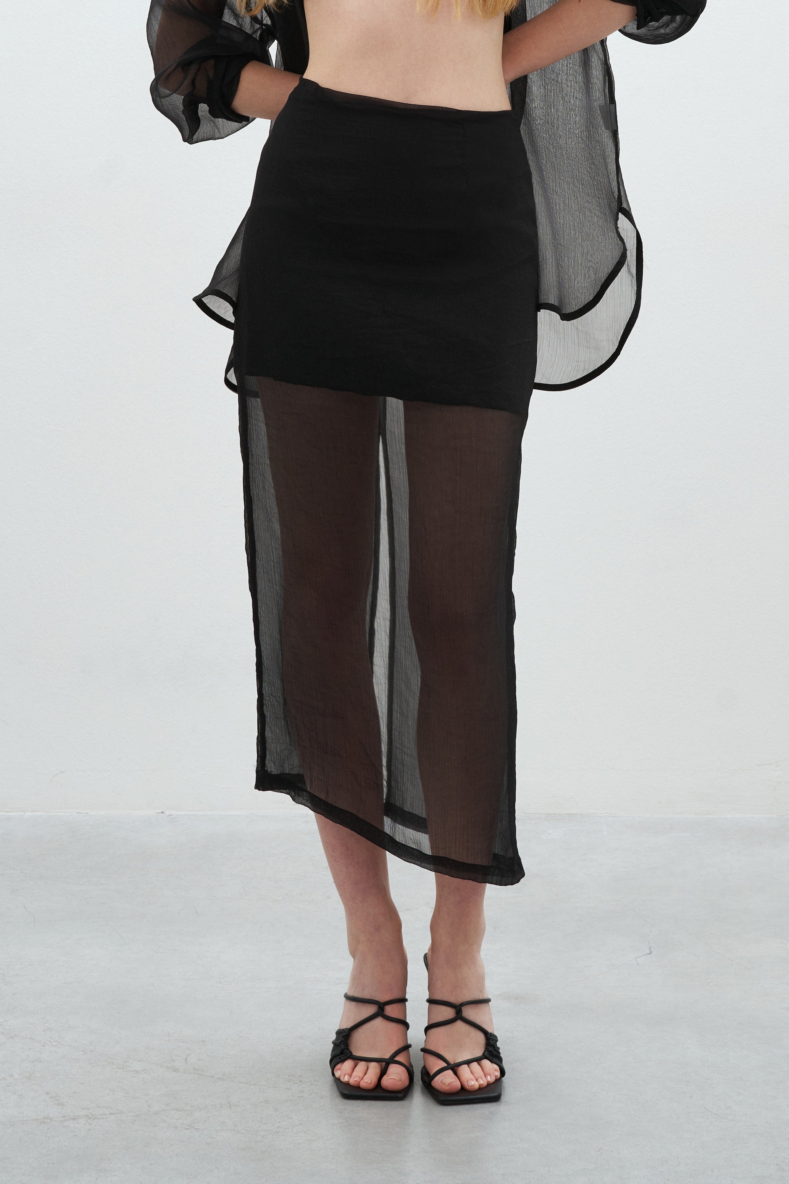 Chloe Skirt black long skirt with tone-on-tone lining front view regular fit made in Italy