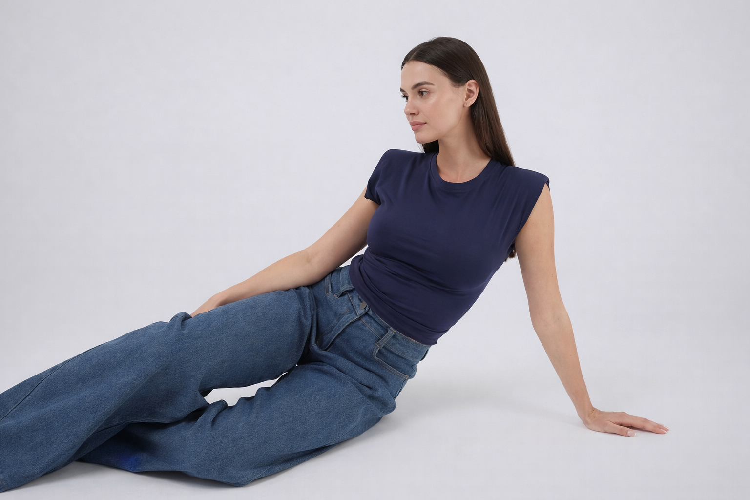 Dark blue fitted top full length view