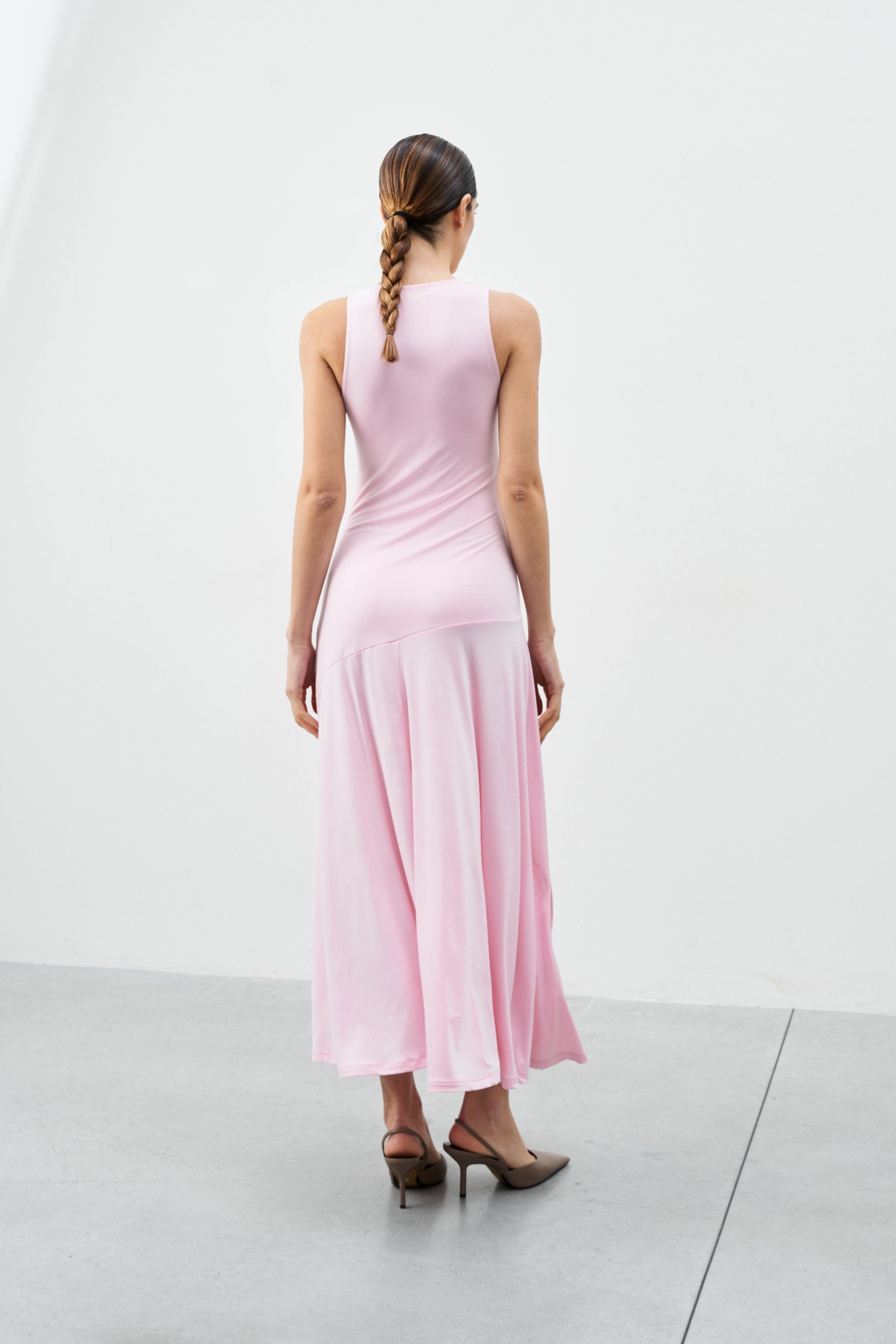 Mirage Dress rosa sleeveless midi dress back view relaxed fit round neck made in Italy