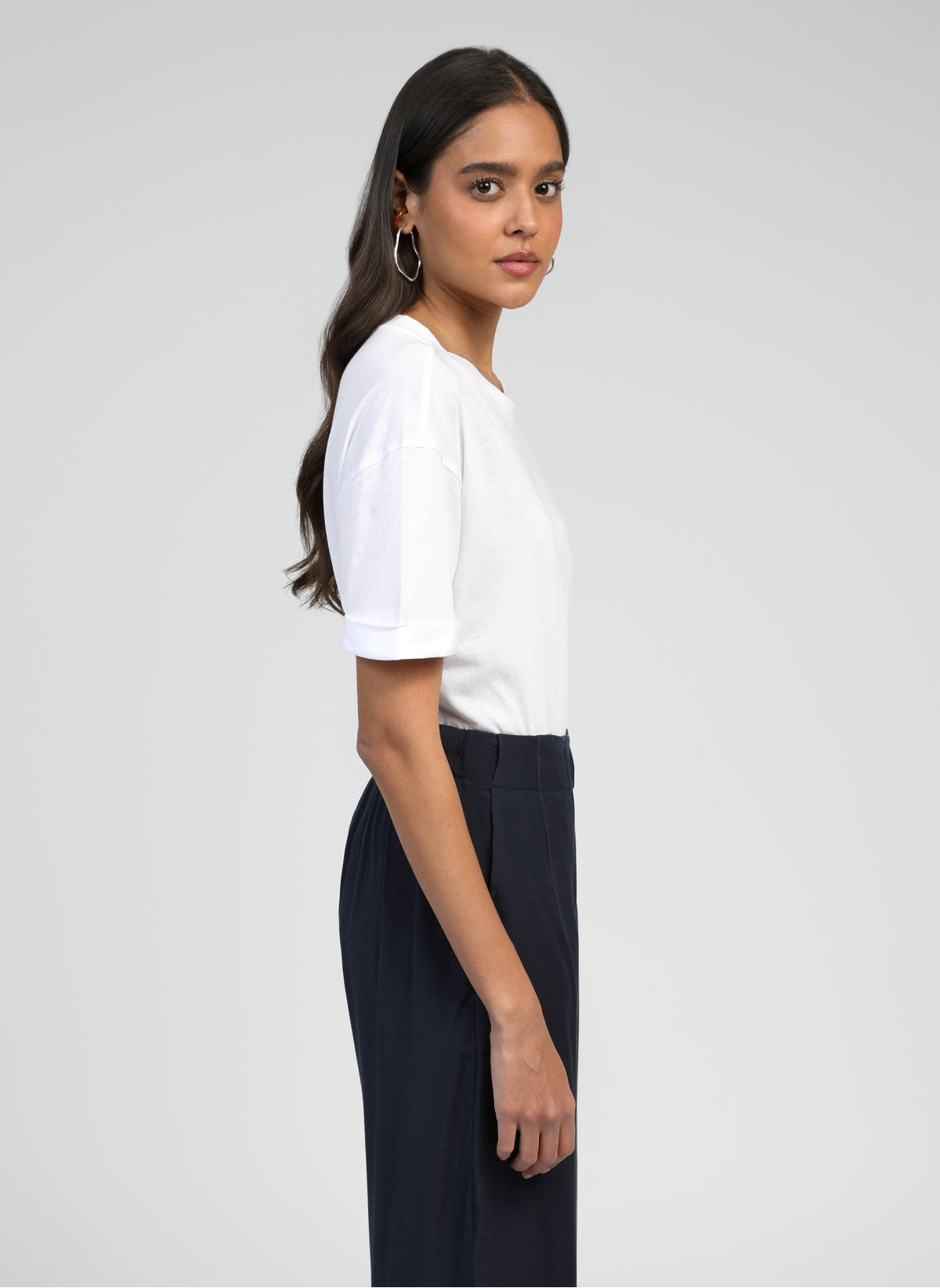 Toriata t-shirt white cotton modal side view